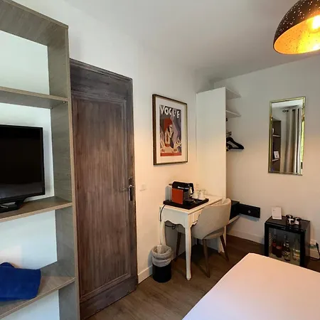 La Dune, & Отель