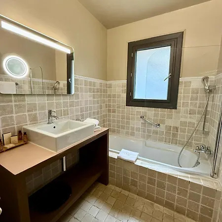 La Dune, & Отель 4*