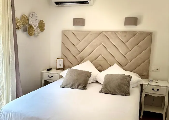 La Dune, & Hotell Gassin