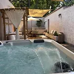 La Dune, & 4*
